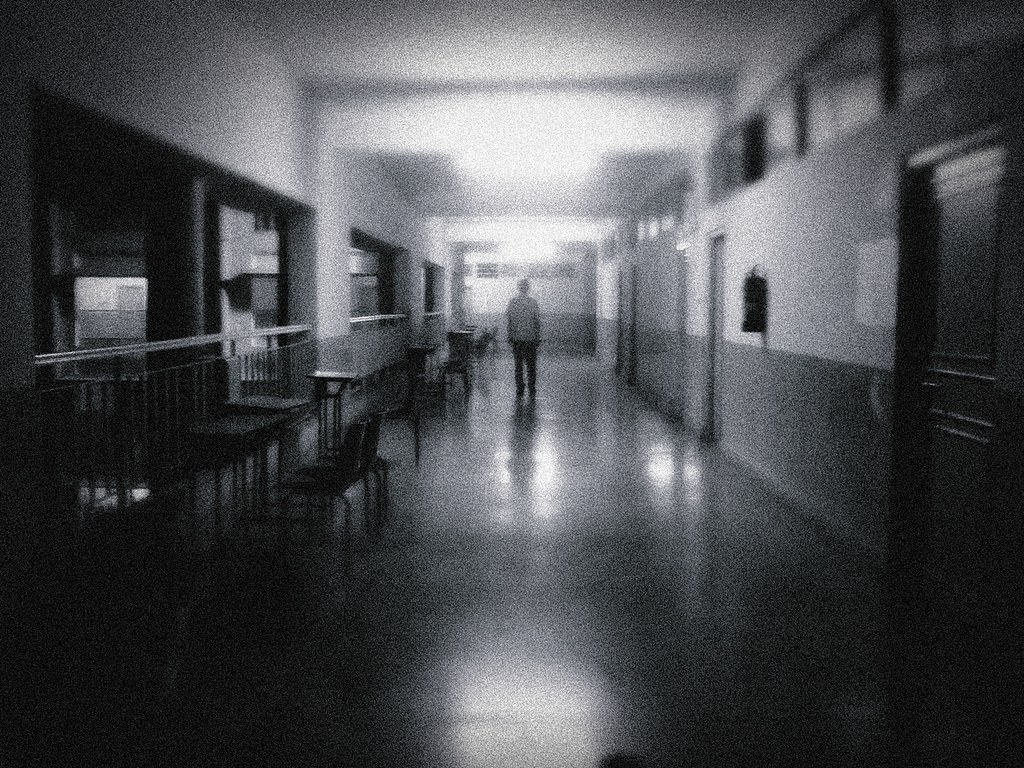 hallway.jpg